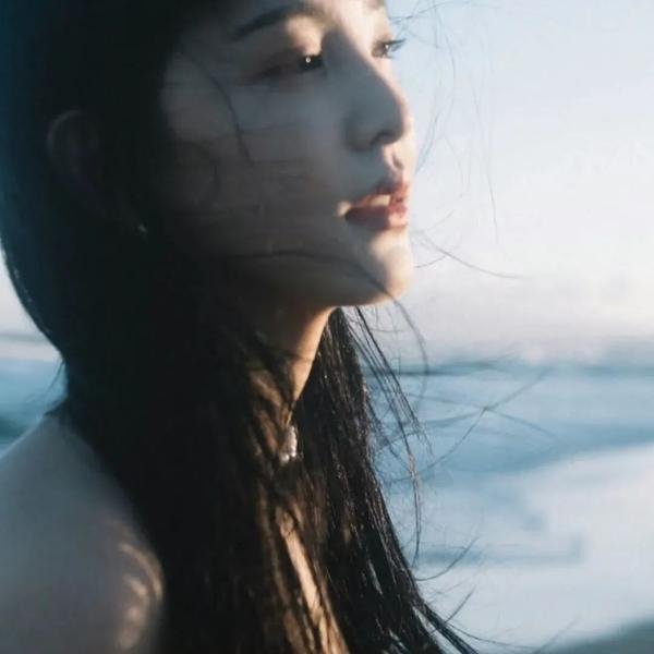 神圣女王